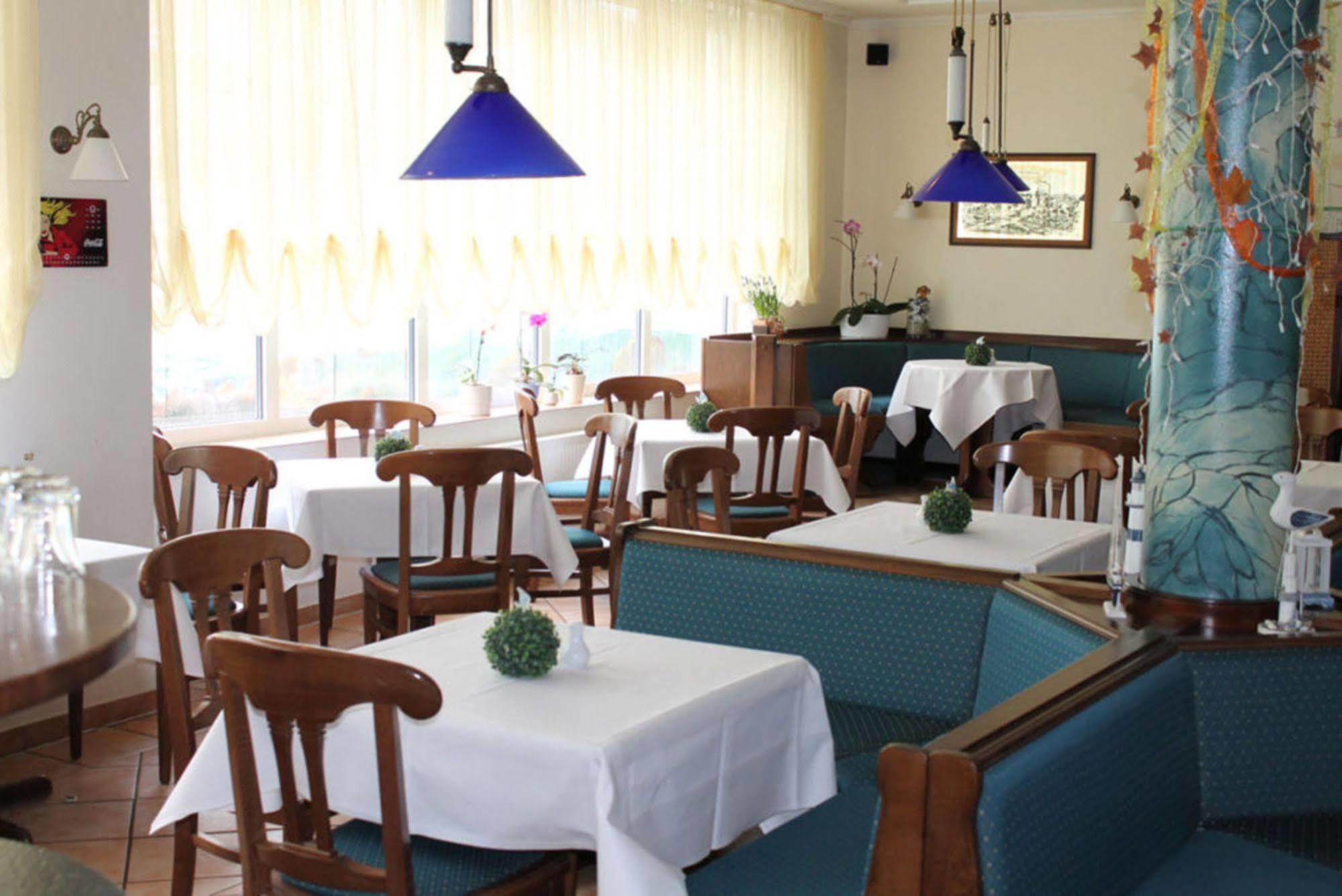 Hotel Meerzeit Binz Ngoại thất bức ảnh